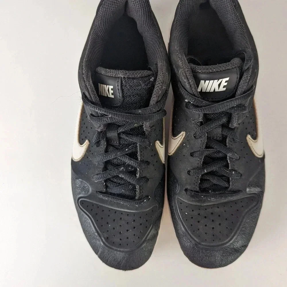 Nike Boys Alpha Huraches Sneakers - 4